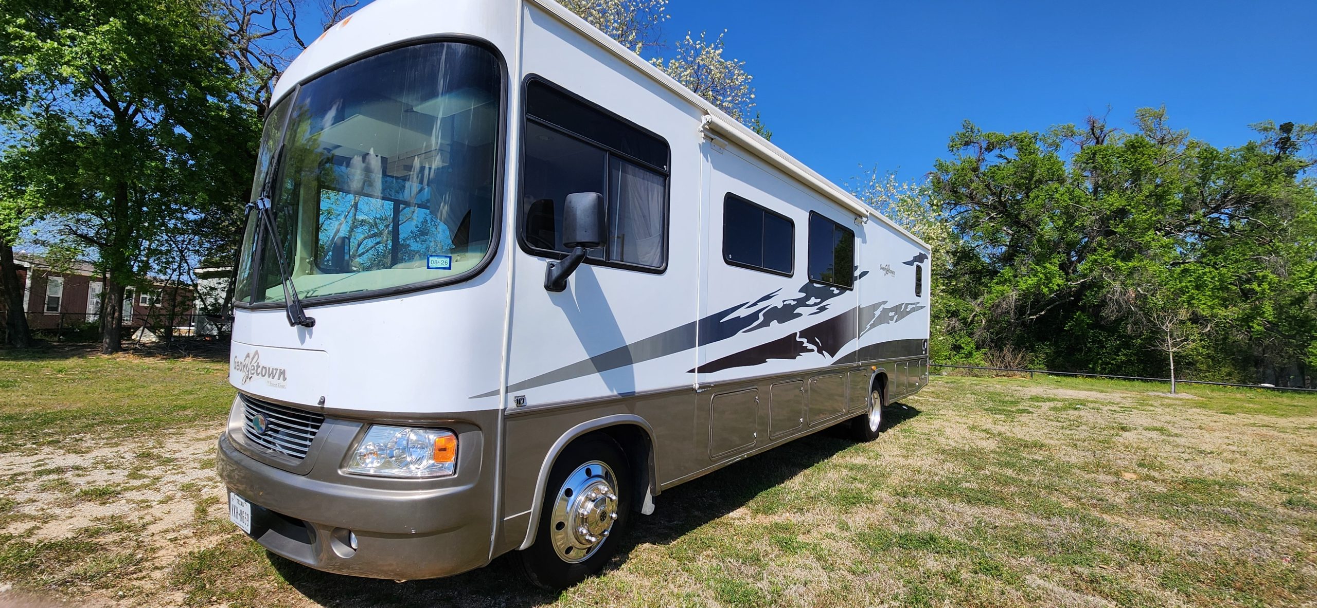 2007 Motor Coach – Georgetown by Forest River - At the 1010 S SE Loop Branch